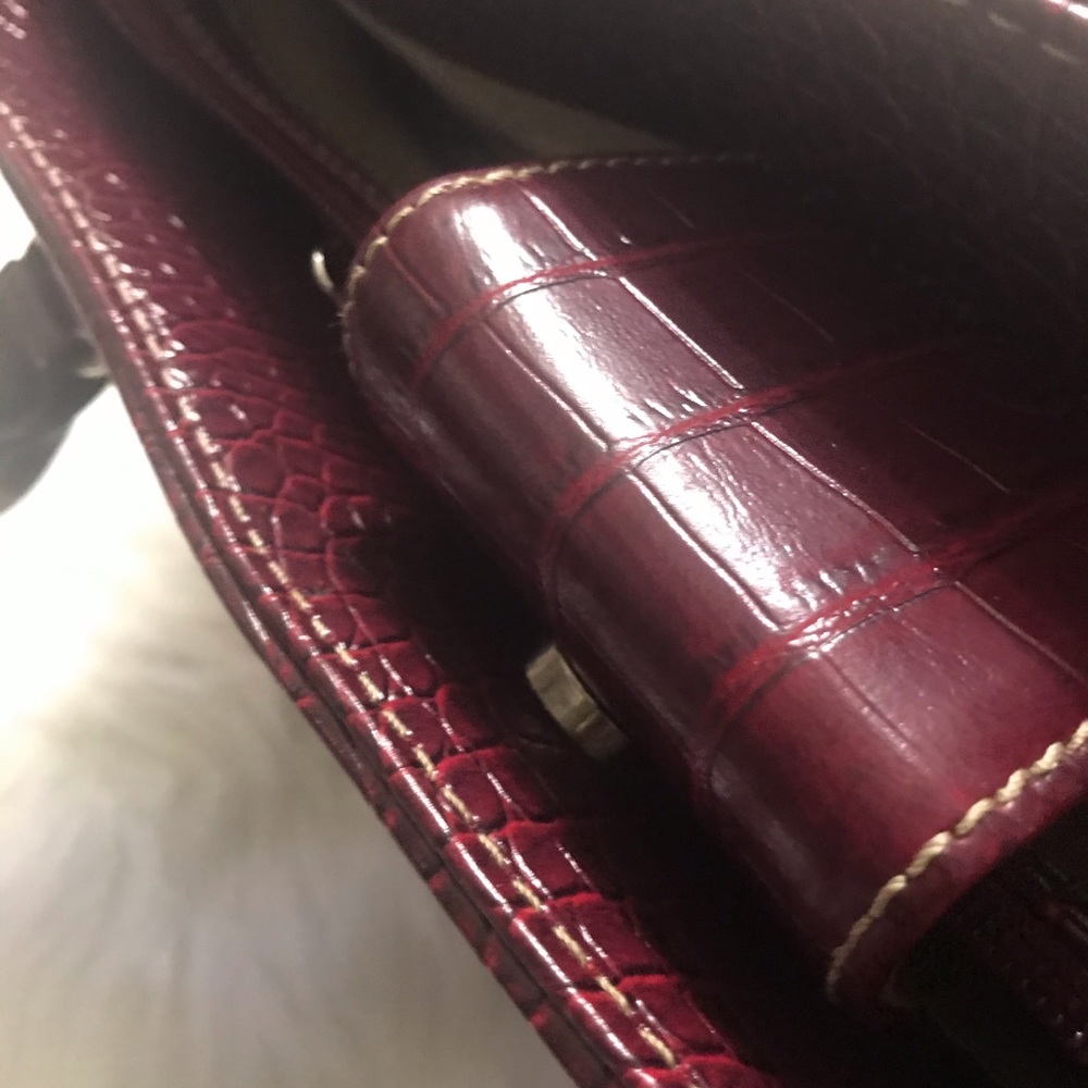 Handbag - Picture 4 of 16